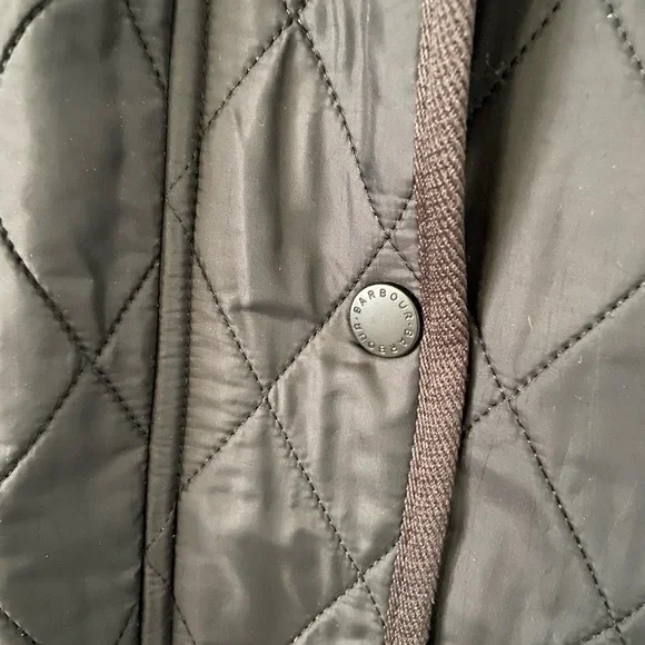 Barbour Cavalry Quilted Jacket - Picture 3 of 7